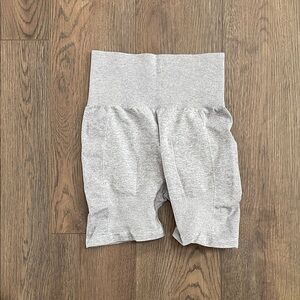 Prozis Light Gray women’s Shorts